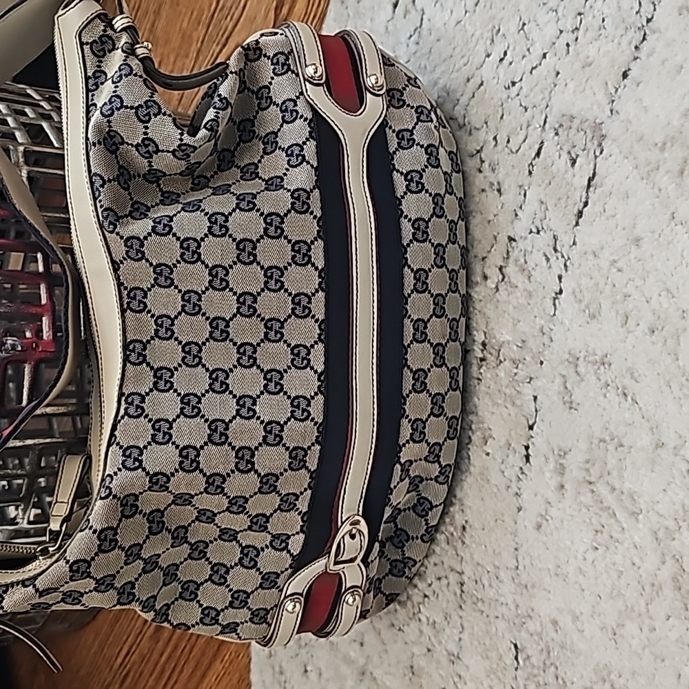 SUPER NICE BLUE GUCCISSIMA PRINT AND WHITE XL HOBO